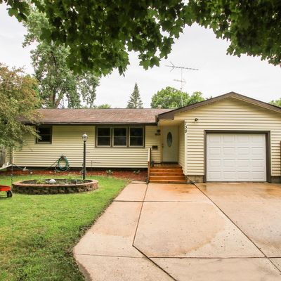 738 Juul Rd Sw, Hutchinson, MN 55350