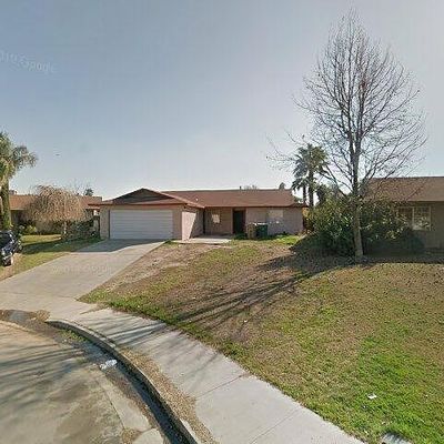 7505 Lynett Ct, Lamont, CA 93241