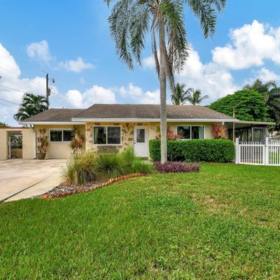 6354 Boyd Ln, Lake Worth, FL 33462