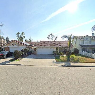 653 Twinleaf Dr, Bakersfield, CA 93308