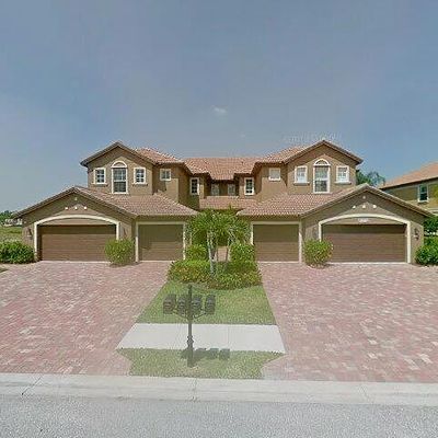 6630 Alden Woods Cir #201, Naples, FL 34113