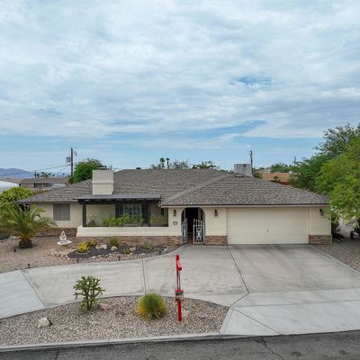 670 Apache Dr, Lake Havasu City, AZ 86406