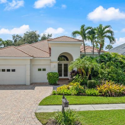 6724 Casa Grande Way, Delray Beach, FL 33446