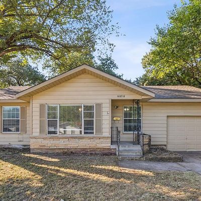 6828 Greenlee St, Fort Worth, TX 76112