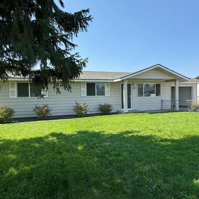 685 S 4 Th Ave, Connell, WA 99326