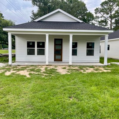 830 Reginault Avenue, Gulfport, MS 39501