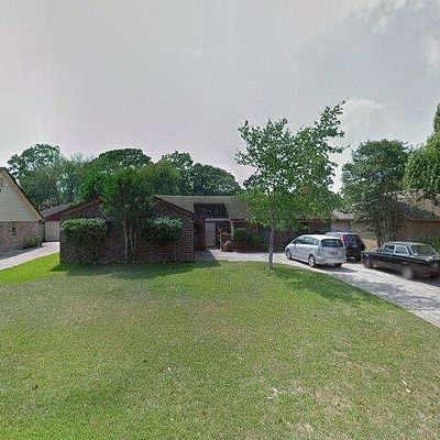 8323 Ivan Reid Dr, Houston, TX 77040