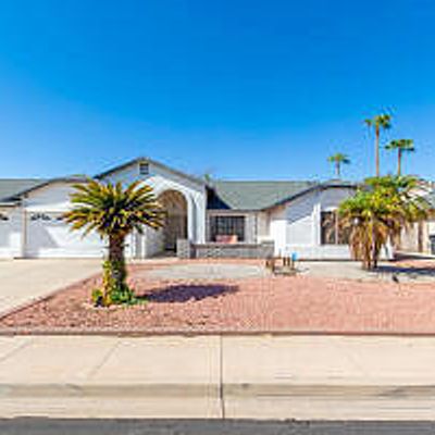 8823 W Maryland Ave, Glendale, AZ 85305