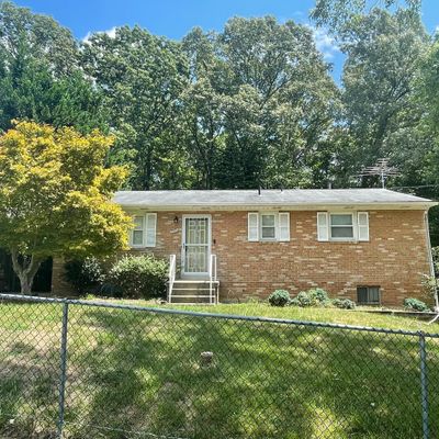 8904 Cheltenham Ave, Clinton, MD 20735