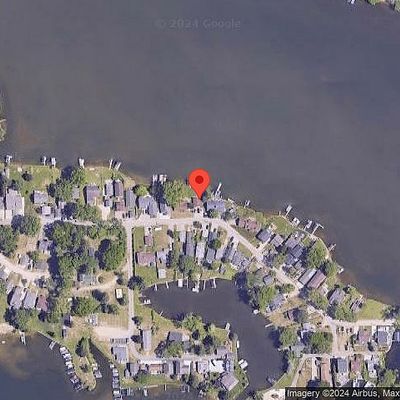 8972 Tackles Dr, White Lake, MI 48386