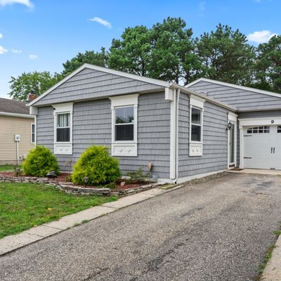 9 Lumsden St, Toms River, NJ 08757