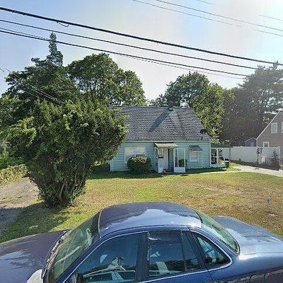 8 Anne Ln, Central Islip, NY 11722