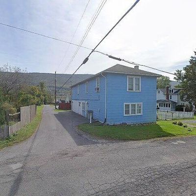 8 Shamrock St, Lock Haven, PA 17745