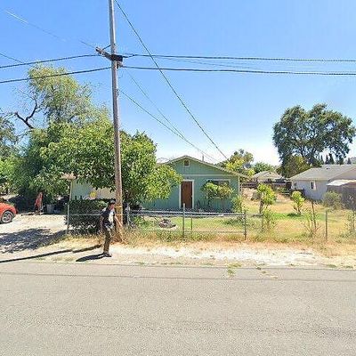 801 Armstrong St, Lakeport, CA 95453