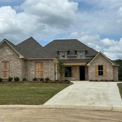 806 Trawler Cir Circle, Brandon, MS 39047