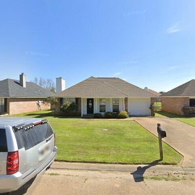 971 Bullrun Dr, Byram, MS 39272