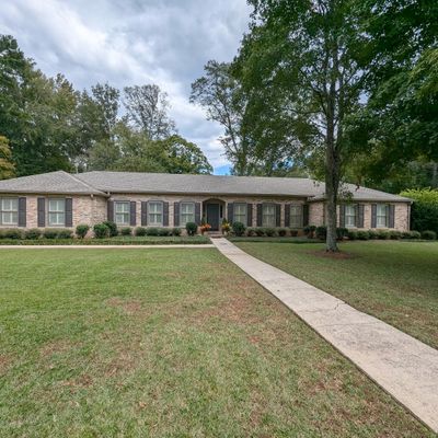 98 Georgian Ter, West Point, GA 31833