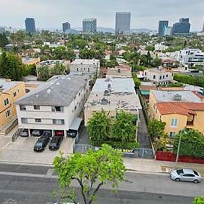 Crescent Heights And 3rd Stree, Los Angeles, CA 90048