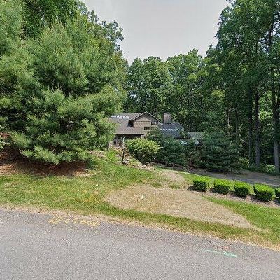 901 Highlander Cir, Wexford, PA 15090