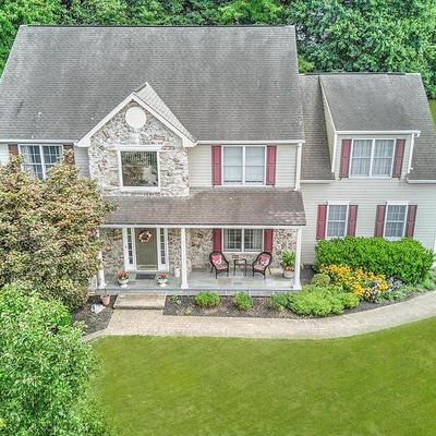 903 Livingston Dr, Downingtown, PA 19335