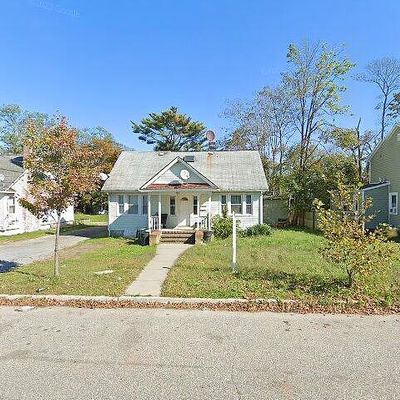 91 2 Nd Ave, Bay Shore, NY 11706