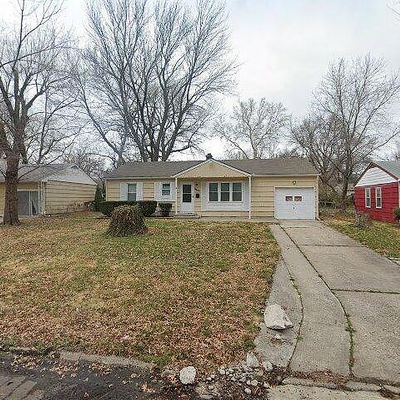 9106 E 74 Th Ter, Raytown, MO 64133