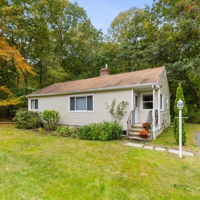 913 Buddington Rd, Groton, CT 06340