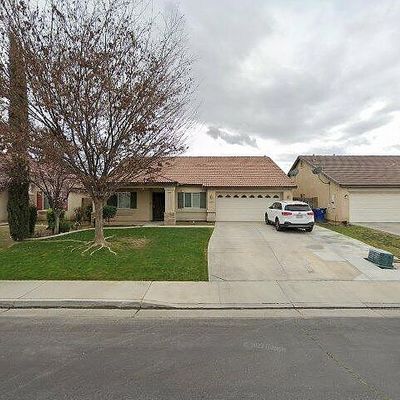 9321 Sumatra Ave, Bakersfield, CA 93311