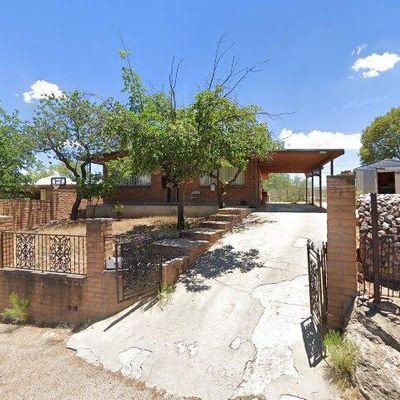 934 N Smith Dr, Nogales, AZ 85621