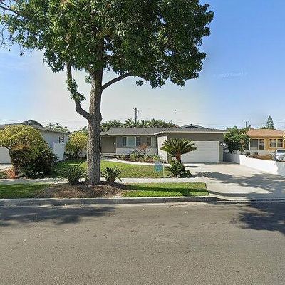 1034 W Maple Ave, Orange, CA 92868