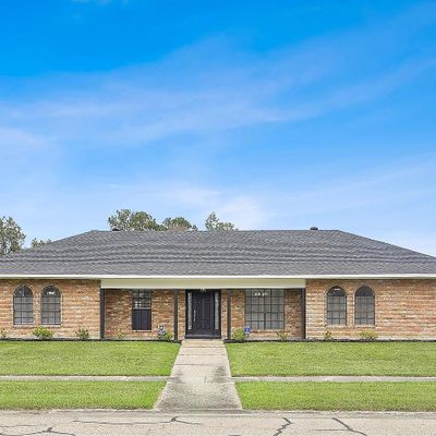 10352 N Park Ave, Baton Rouge, LA 70811