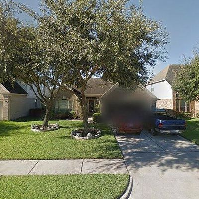 10411 Belcourt St, Houston, TX 77065