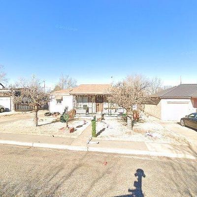 105 Ozmer St, Borger, TX 79007