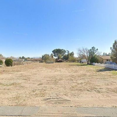 10597 Cottonwood Ave, Hesperia, CA 92345