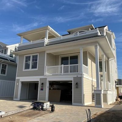 109 4 Th St, Beach Haven, NJ 08008