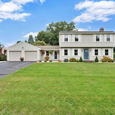 11 Shannon Dr, Enfield, CT 06082