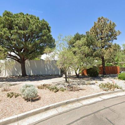 1105 Bernalillo Ct Se, Albuquerque, NM 87123