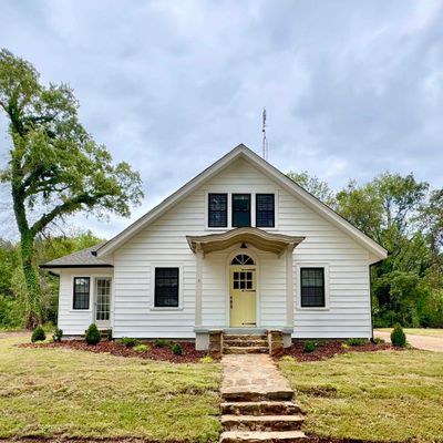 111 Jefferson Ave, Muscle Shoals, AL 35661