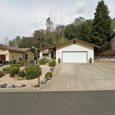 112 Parkview Ln, Napa, CA 94558