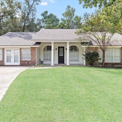 1 Briaroak Cir, Lumberton, TX 77657