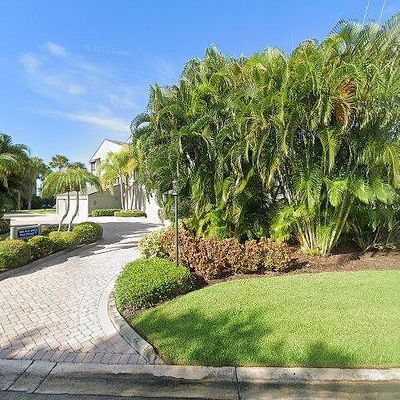 1001 Bay Rd #302, Vero Beach, FL 32963