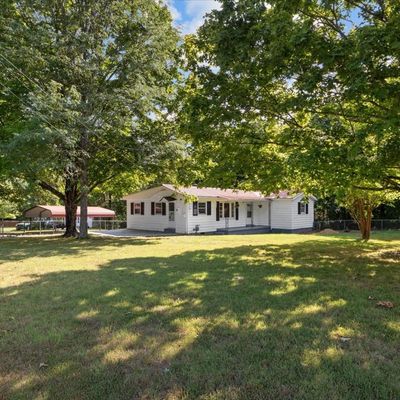 1008 Glendale Rd, White Bluff, TN 37187