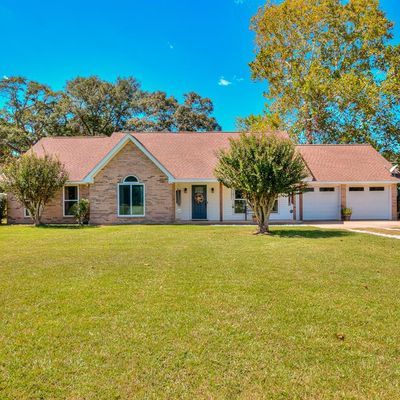 101 County Road 2209 S, Cleveland, TX 77327