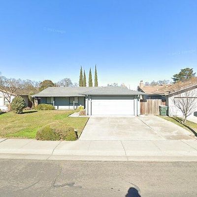 1013 Oakleaf Way, Stockton, CA 95209