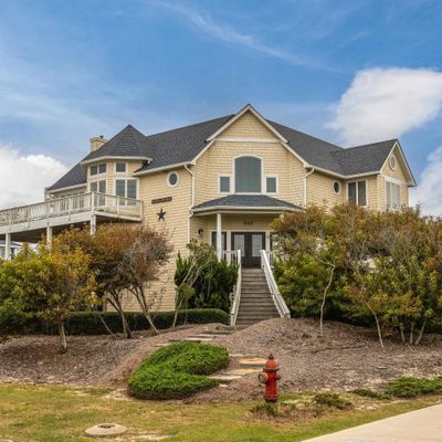 1022 Lighthouse Dr, Corolla, NC 27927