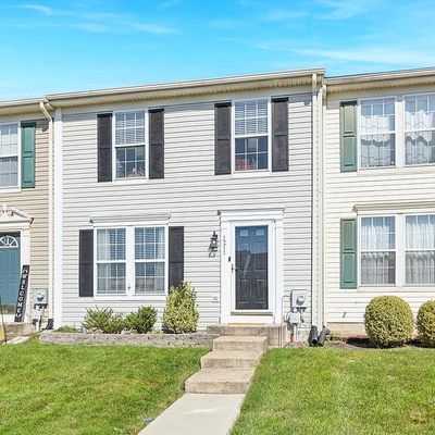 1211 Hunter Ln, Perkiomenville, PA 18074