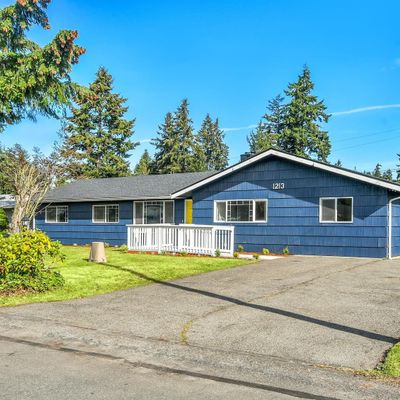 1213 136 Th St E, Tacoma, WA 98445