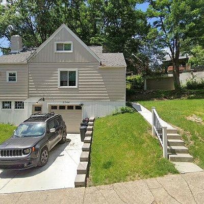 1244 Merryfield St, Pittsburgh, PA 15204