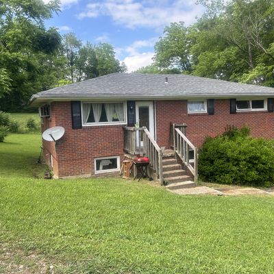 125 Washington Ave, Camden, TN 38320