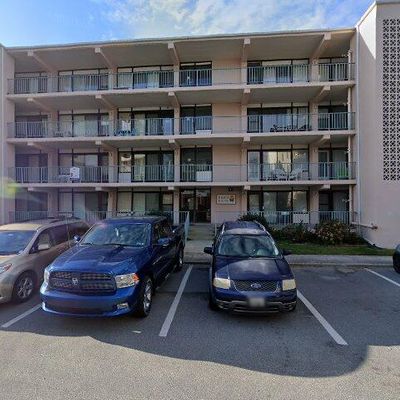 13 44 Th St #402, Ocean City, MD 21842